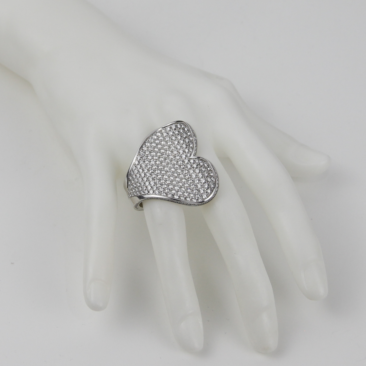 Roger Dubuis 18K White Gold Diamond Heart Ring 7.50ct. tw