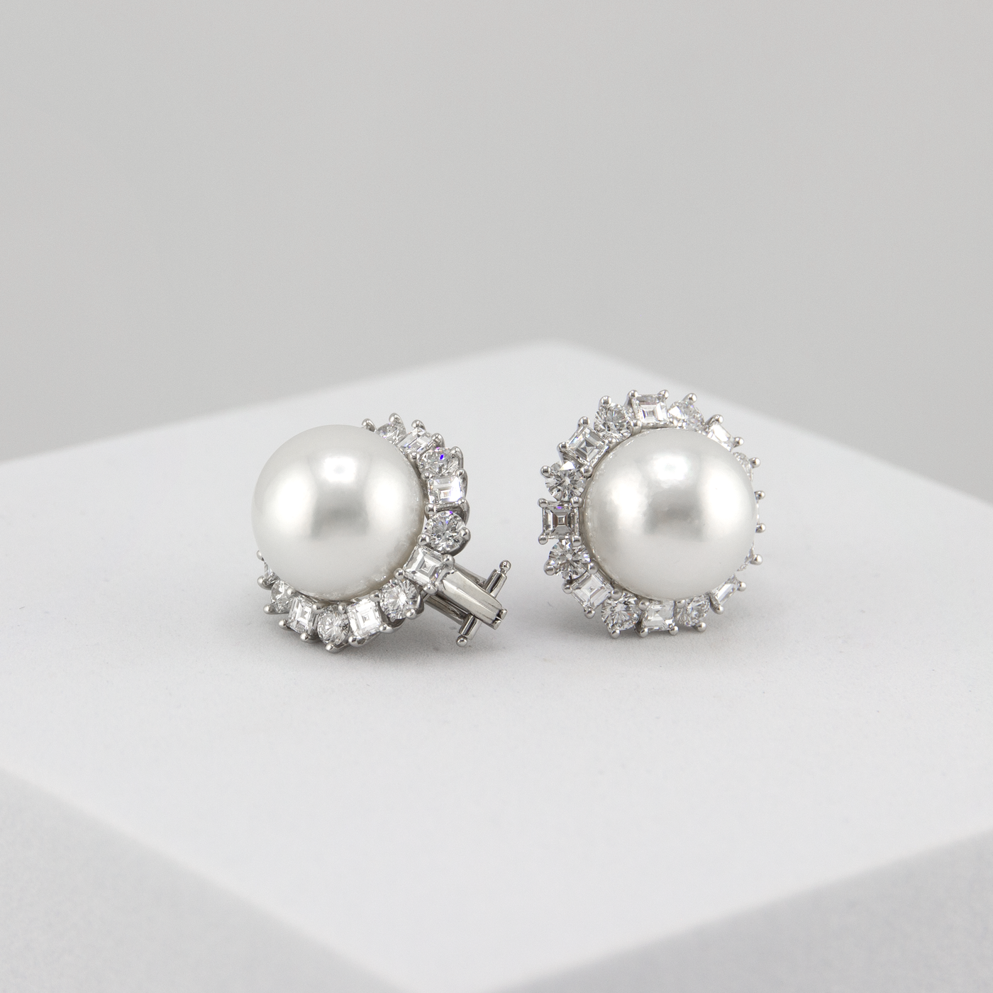 Harry Winston South Sea Pearl & Diamond Platinum Earrings