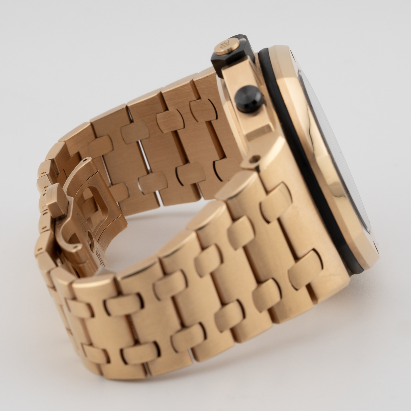 Audemars Piguet Royal Oak Offshore 26470OR.OO.1000OR.01 Chronograph Rose Gold