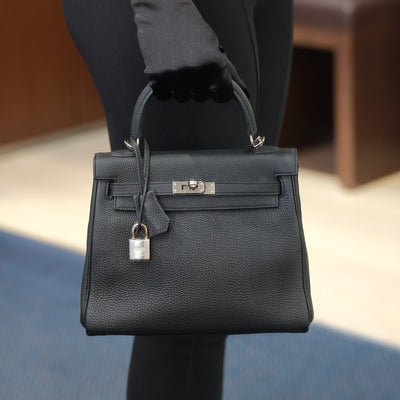 Hermes 2019 Kelly 25 Retourne Noir Togo Leather with Palladium Hardware