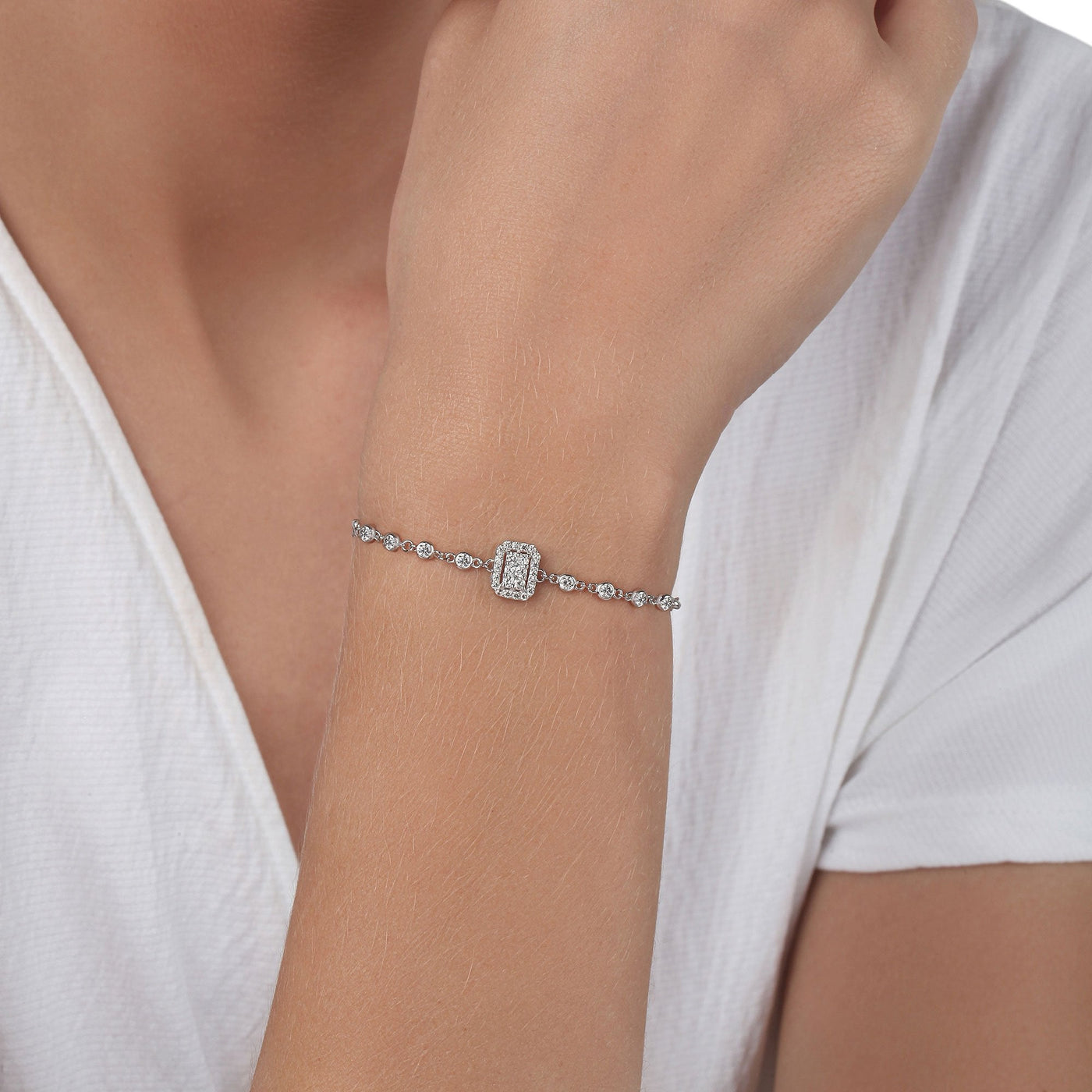 Illusion Diamond Chain Bracelet | best jewelry online | diamond chain bracelet